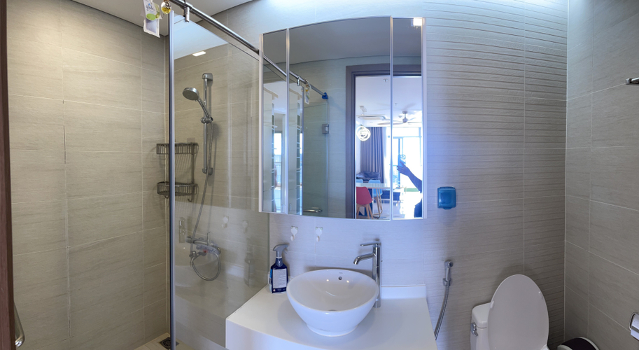 IMG_3857.HEIC Căn hộ Vinhomes Central Park đầy đủ nội thất diện tích 86m²