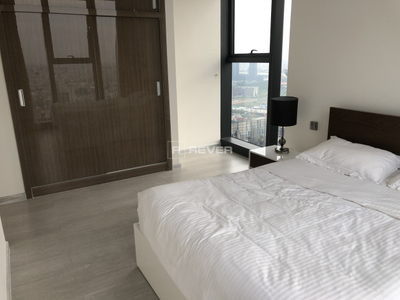  Căn hộ Vinhomes Golden River đầy đủ nội thất diện tích 110m².