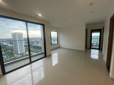 IMG_6409.HEIC Căn hộ Vinhomes Grand Park hướng ban công tây bắc không có nội thất diện tích 69.2m²