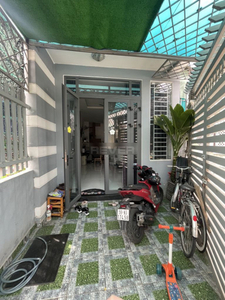 Nhà phố Quận 12 Nhà phố thiết kế 1 trệt, 1 lầu diện tích 69m2, nội thất cơ bản.