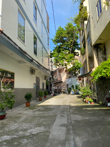  Nhà phố Đường Nguyễn Hiền 4 tầng diện tích 20m² hướng tây nam pháp lý sổ hồng