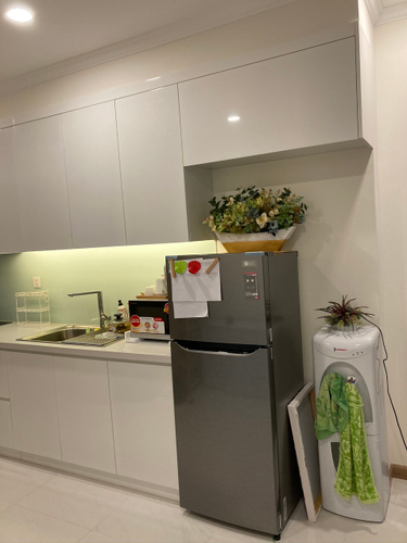 Căn hộ Vinhomes Central Park, Quận Bình Thạnh Căn hộ cao cấp Vinhomes Central Park tầng 2, bàn giao đầy đủ nội thất.