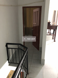  Nhà phố đường Chiến Lược diện tích đất 68.9m2 rộng thoáng.