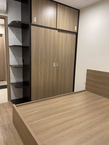 Căn hộ Vinhomes Grand Park, Quận 9 Căn hộ Vinhomes Grand Park tầng trung, ban công hướng Sông mát mẻ.