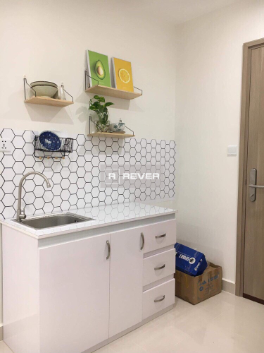  Căn hộ Vinhomes Grand Park tầng trung ban công Tây Nam