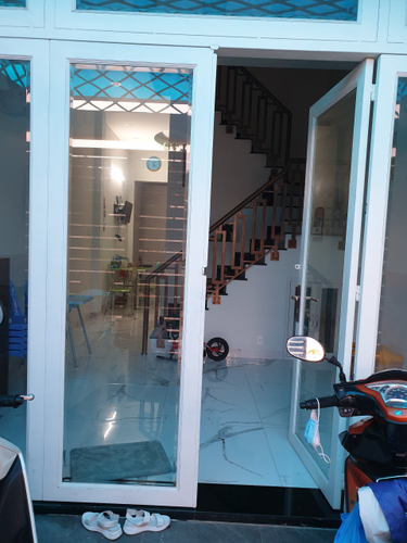 Nhà phố Quận 9 Nhà phố diện tích đất 51m2 đường Võ Văn Hát, khu dân cư sầm uất.