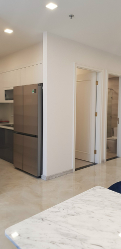 Căn hộ Vinhomes Golden River, Quận 1 Căn hộ Vinhomes Golden River tầng cao view thoáng mát, đầy đủ nội thất.