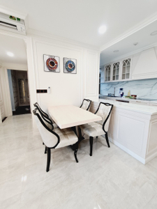 Căn hộ Feliz En Vista, Quận 2 Căn hộ Feliz En Vista có 2 phòng ngủ, đầy đủ nội thất.