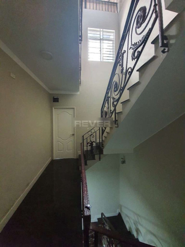 Nhà phố Huyện Nhà Bè Nhà mặt tiền đường số 18 Sadeco Phước Kiểng, diện tích 95m2.