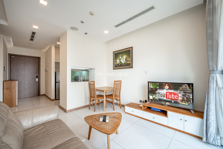  Căn hộ Vinhomes Central Park hướng ban công tây nam đầy đủ nội thất diện tích 52.7m².
