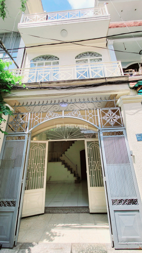  Nhà phố Đường Thích Quảng Đức 3 tầng diện tích 51.2m² pháp lý sổ hồng.
