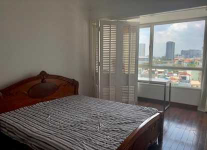 Căn hộ The Manor, Quận Bình Thạnh Căn hộ The Manor tầng 4 có 3 phòng ngủ, đầy đủ nội thất.