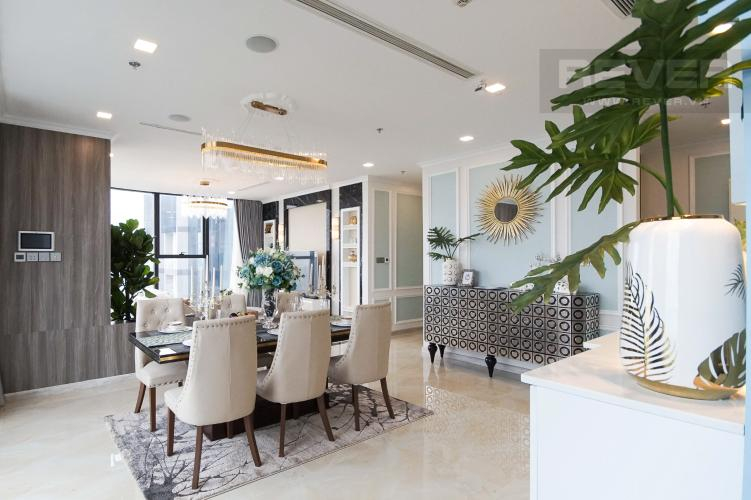  Căn hộ Vinhomes Golden River đầy đủ nội thất diện tích 159.5m².