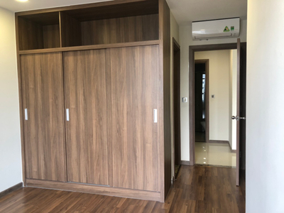 Căn hộ De Capella, Quận 2 Căn hộ De Capella tầng 15 có 2 phòng ngủ, nội thất cơ bản.