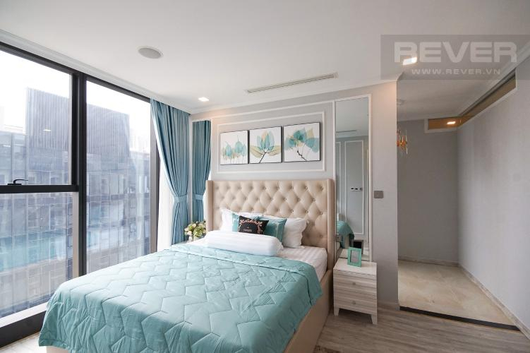  Căn hộ Vinhomes Golden River đầy đủ nội thất diện tích 159.5m².