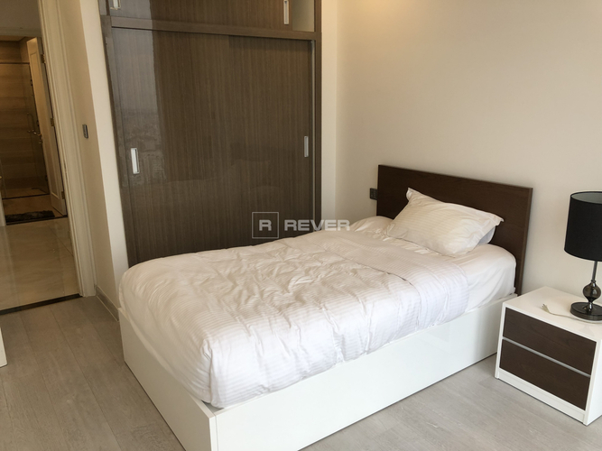  Căn hộ Vinhomes Golden River đầy đủ nội thất diện tích 110m².