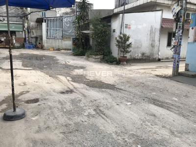 Nhà phố Huyện Bình Chánh Nhà phố diện tích 136m2 khu vực dân cư rất an ninh và yên tĩnh.