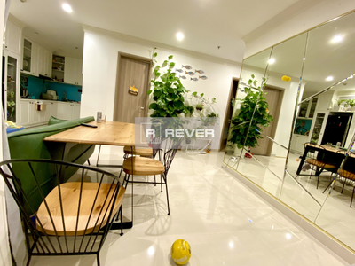  Căn hộ Vinhomes Grand Park hướng ban công đông bắc đầy đủ nội thất diện tích 69m²