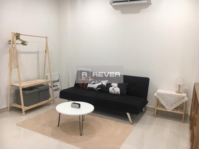  Căn hộ Vinhomes Grand Park tầng trung ban công Tây Nam