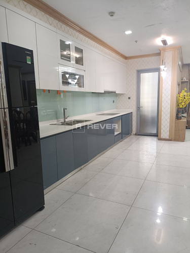  Căn hộ Vinhomes Central Park hướng ban công đông bắc đầy đủ nội thất diện tích 112m²