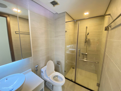 704A4A1C-EAA1-4207-B4BE-EFCEF3EE8DF2-53394-00000938C368BE72.jpg Căn hộ Vinhomes Central Park hướng ban công tây nội thất cơ bản diện tích 53m²