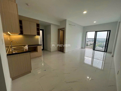  Căn hộ Lovera Vista tầng 11 có 2 phòng ngủ, nội thất cơ bản.