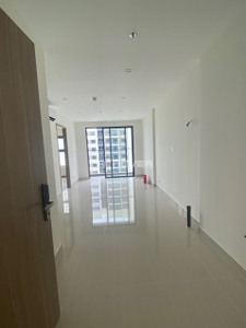 z4385681213598_08f8824bfea15116ba0e7cd522d2d2d7.jpg Căn hộ Vinhomes Grand Park hướng ban công tây bắc không có nội thất diện tích 59m²