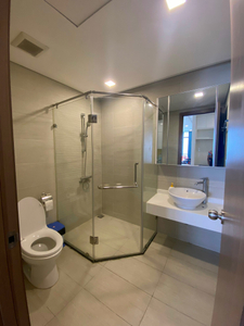 IMG_2759.JPG Căn hộ Vinhomes Central Park nội thất cơ bản diện tích 80.6m²