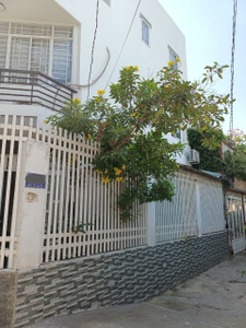 Nhà phố Quận 7 Nhà phố đường Huỳnh Tấn Phát diện tích 44m2, khu dân cư hiện hữu.