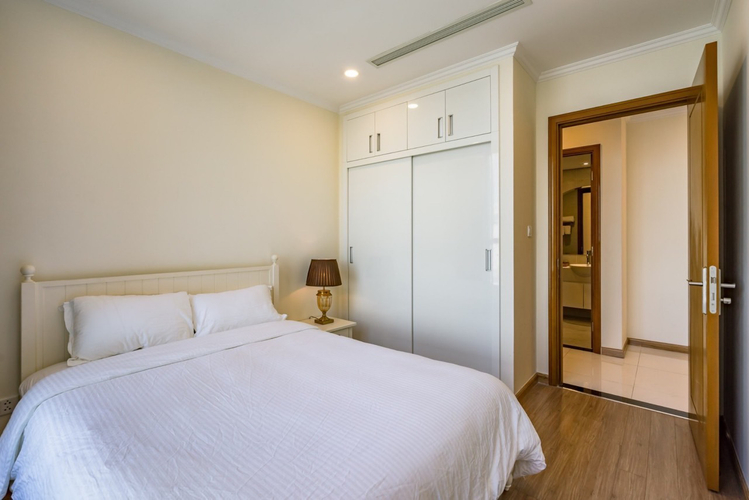 1688439997505.jpg Căn hộ Vinhomes Central Park đầy đủ nội thất diện tích 78.7m²