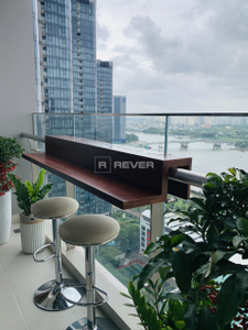  Căn hộ Vinhomes Golden River đầy đủ nội thất diện tích 121.8m²