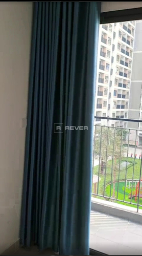  Căn hộ Vinhomes Grand Park hướng ban công nam nội thất cơ bản diện tích 46.7m².