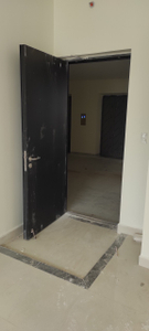 Căn hộ Green Town, Quận Bình Tân Căn hộ Green Town tầng 3 có 2 phòng ngủ, không có nội thất.