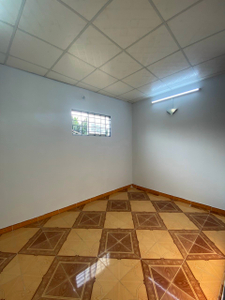 Nhà phố Huyện Nhà Bè Nhà phố thiết kế 1 trệt, 1 lầu cửa hướng Đông Bắc, tiện ích đầy đủ.