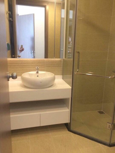 Studio Vinhomes Central Park, Quận Bình Thạnh Studio Vinhomes Central Park tầng 7 diện tích 36m2, đầy đủ nội thất.