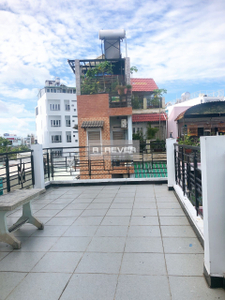  Nhà phố Đường Nguyễn Thần Hiến 2 tầng diện tích 72.3m² hướng tây nam pháp lý sổ hồng.
