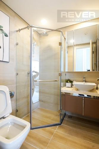  Căn hộ Vinhomes Golden River đầy đủ nội thất diện tích 159.5m².