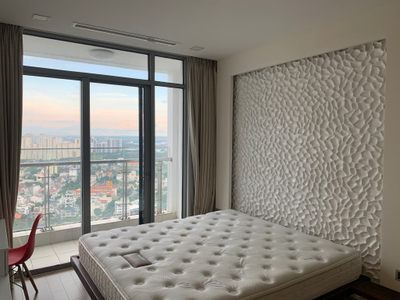 Căn hộ Vinhomes Central Park, Quận Bình Thạnh Căn hộ Vinhomes Central Park tầng 29 có 4 phòng ngủ, nội thất cơ bản.