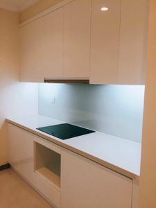 Căn hộ Vinhomes Central Park, Quận Bình Thạnh Căn hộ Vinhomes Central Park tầng 15 thiết kế 2 phòng ngủ, nội thất cơ bản.