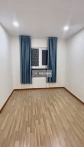  Căn hộ Diamond Riverside có phòng ngủ, nội thất cơ bản.