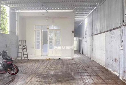 Nhà phố thiết kế 1 tầng diện tích 150m2, cửa hướng Tây Bắc.