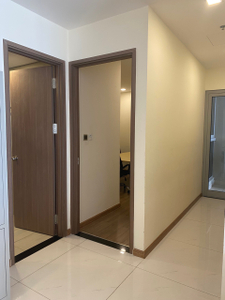 IMG_2758.JPG Căn hộ Vinhomes Central Park nội thất cơ bản diện tích 80.6m²