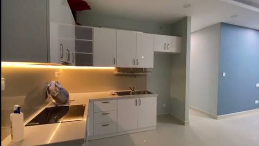 Căn hộ Saigon Mia, Huyện Bình Chánh Căn hộ Saigon Mia tầng 19 thiết kế 3 phòng ngủ, nội thất cơ bản.