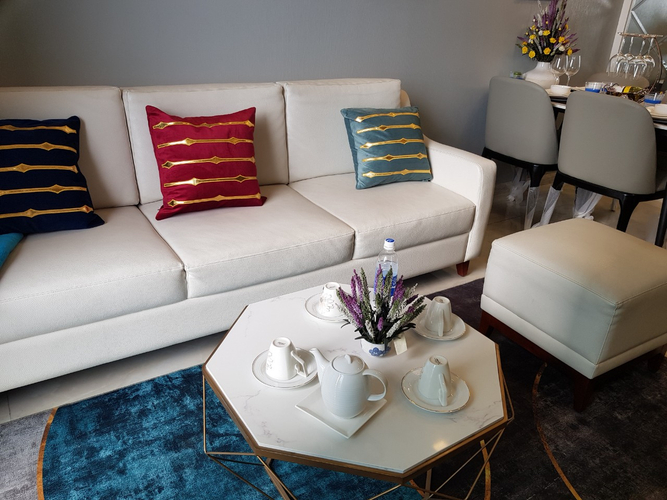 Officetel Vinhomes Golden River, Quận 1 Office-Tel Vinhomes Golden River tầng 38, bàn giao đầy đủ nội thất.