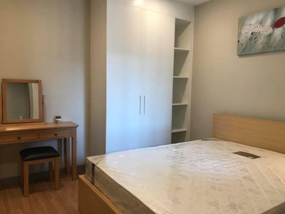 Căn hộ The Gold View, Quận 4 Căn hộ The Gold View tầng 31 diện tích 80m2, đầy đủ nội thất.