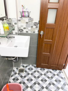  Căn hộ 336/1Bis Phan Văn Trị tầng thấp tiện di chuyển, nội thất cơ bản.