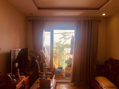 Căn hộ I-Home 1 tầng 11 đầy đủ nội thất, view đón gió mát mẻ.