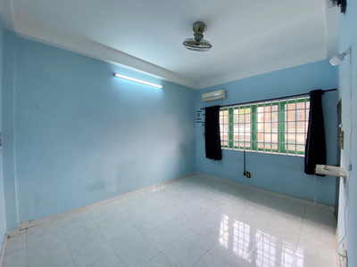 Nhà phố Quận Bình Thạnh Nhà thiết kế 1 trệt và 2 lầu diện tích đất 25m2, nội thất cơ bản.