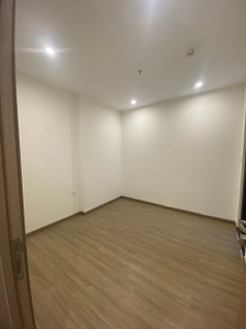  Căn hộ Vinhomes Grand Park hướng ban công đông nam nội thất cơ bản diện tích 85.2m².