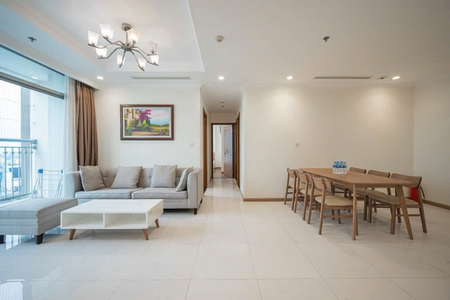 IMG_7618.JPG Cần bán nhiều căn 1PN 2PN 3PN 4PN đã có sổ hồng tại Vinhomes Central Park. LH 0768892255